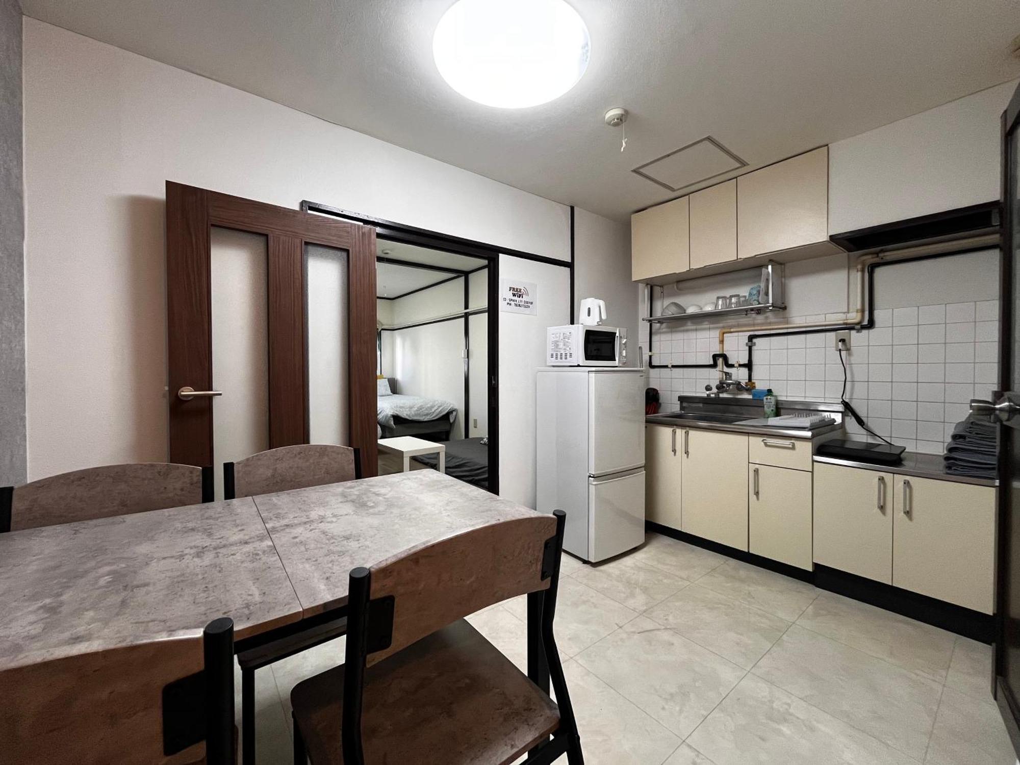 Apartamento Shinjuku! Hayashi House 3p Free Wi-fi! *